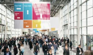 Read more about the article Tips for Grabbing the Crowd’s Attention at a Large Event