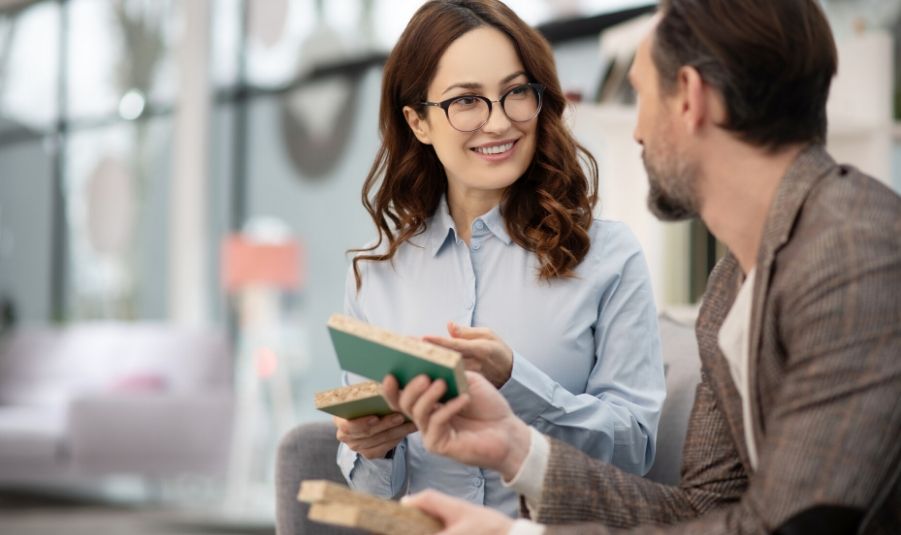 Read more about the article How to Promote Product Samples and Boost Brand Engagement